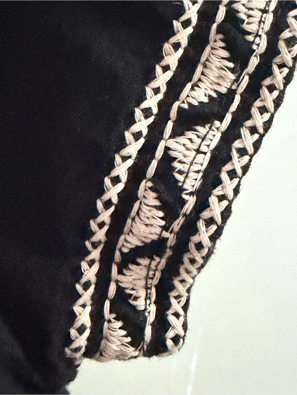 Lucky Brand M Black White Embroidered Boho Geometric Peasant - Picture 4 of 5